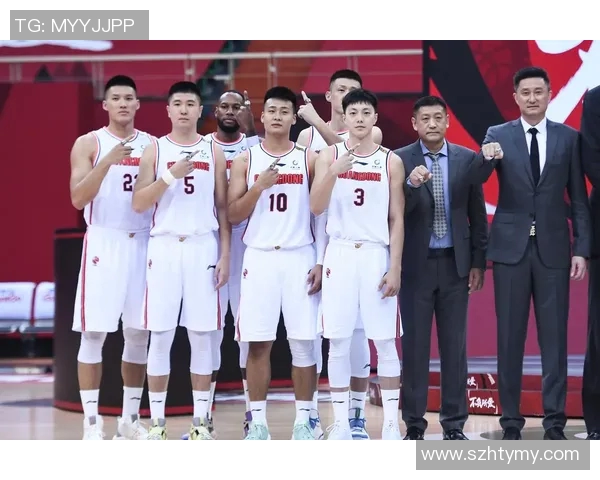 CBA激战东莞大益迎战北京队全力争胜展现篮球魅力