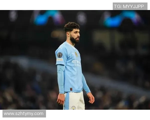 格瓦迪奥尔引领新一代后卫潮流球场上的战术大师与未来之星