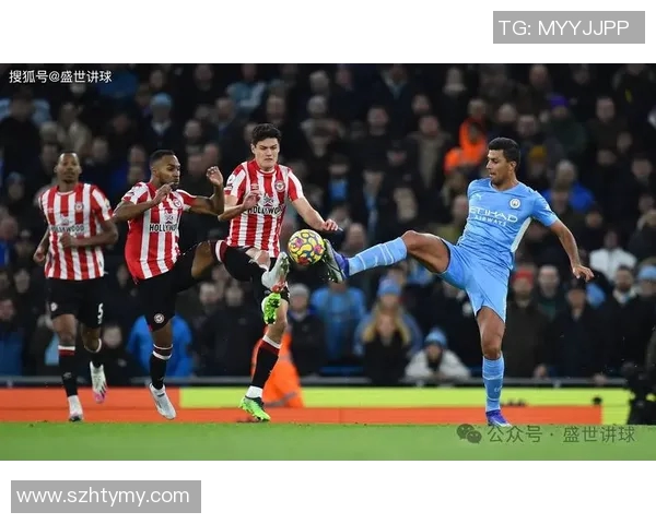 富勒姆与布伦特的对决因故推迟球迷期待新赛季精彩较量