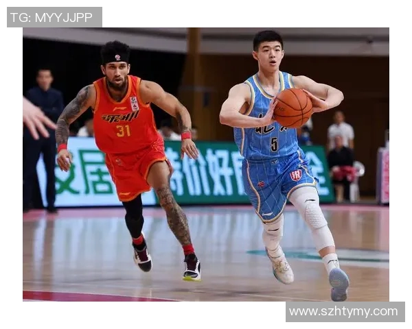 江苏男篮迎战北京北控全力争胜展现团队实力与战术配合