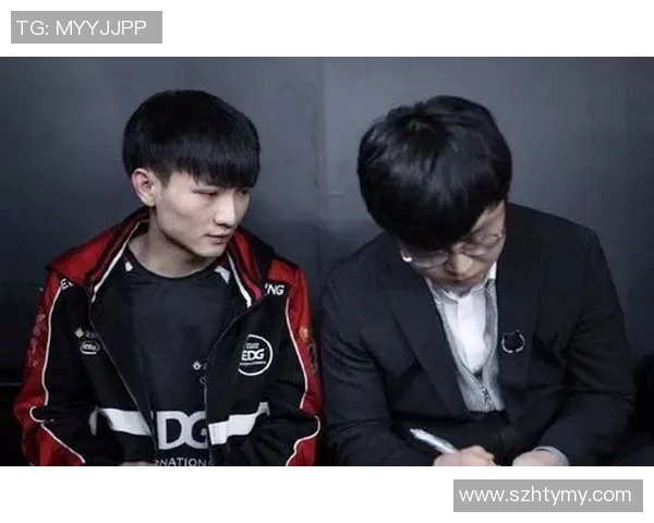 和平精英战术解析EDG边路渗透体系的战略布局与实战应用MBA 和平精英战术解析EDG边路渗透体系的战略布局与实战应用MBA