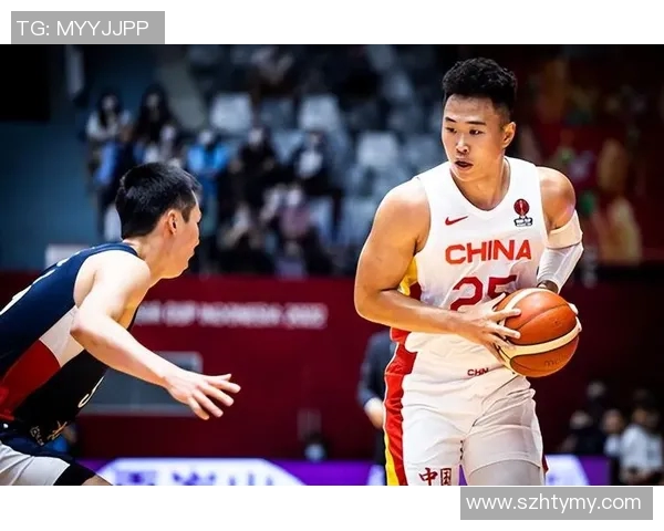 贺希宁：从青涩球员到篮球场上的闪耀明星之路